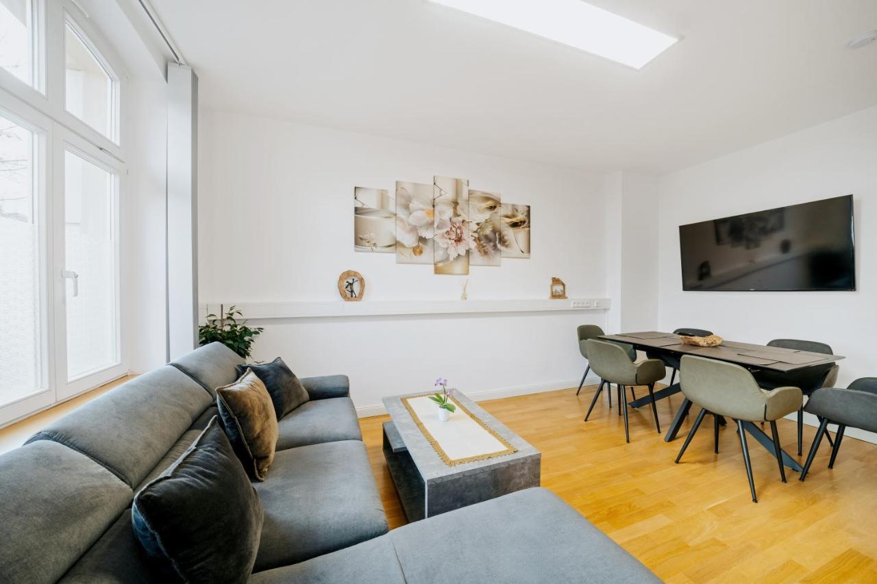 Blissplace 3 Zi Premium Apartment Nahe Getec Arena Mit Kingsize Betten Und Balkon Magdeburk Exteriér fotografie