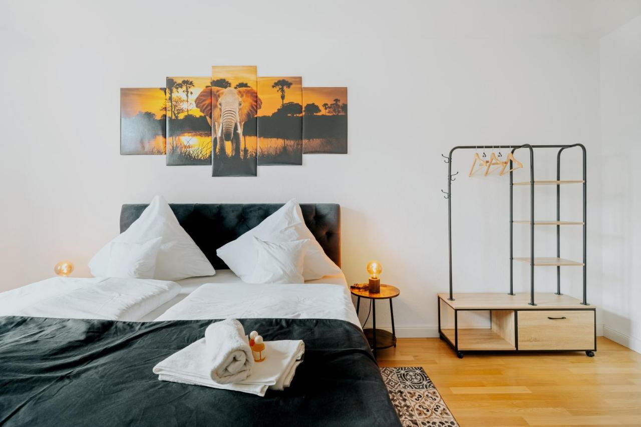 Blissplace 3 Zi Premium Apartment Nahe Getec Arena Mit Kingsize Betten Und Balkon Magdeburk Exteriér fotografie